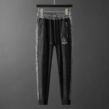 velvet Visoko odebeljena konca priložnostne hlače Vezenje korejski moda, prilagojenih spletov jesen in zimo, moške hlače