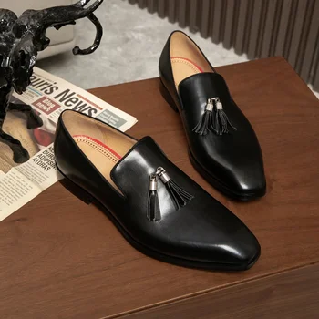 Nove Luksuzne Oblikovalec Black Tassel Loafers Zdrsne Na Usnjeni Čevlji Za Moške Ročno Poletje Človek, Obleka, Čevlji Stanovanj Priložnostne Čevlji